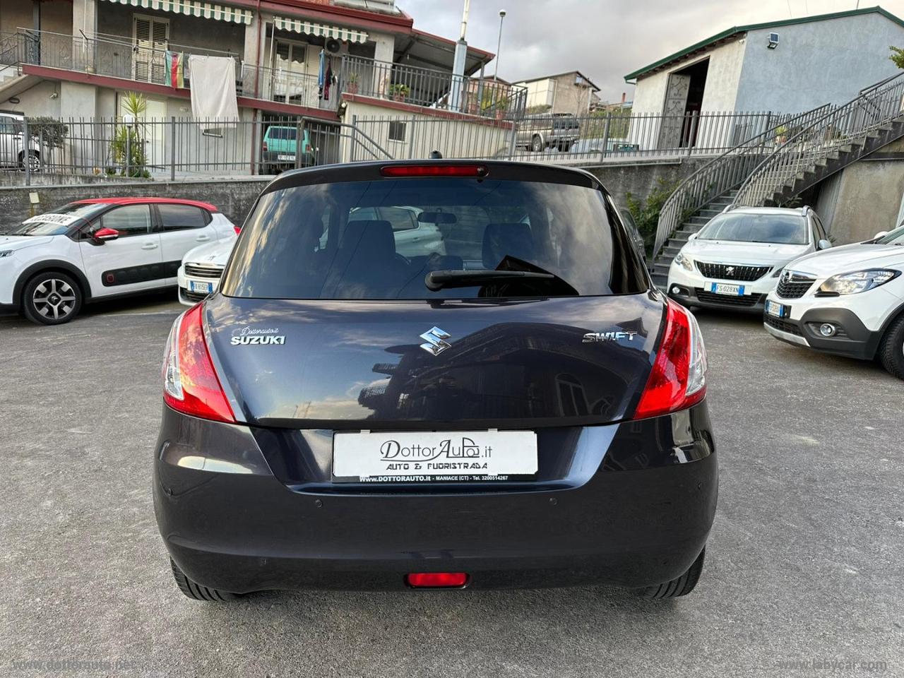 SUZUKI Swift 1.3 DDiS 5p. B-Top Bi-Color