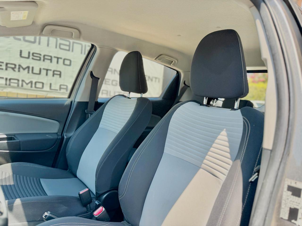 Toyota Yaris 1.5 Hybrid 5 porte Business PREZZO REALE
