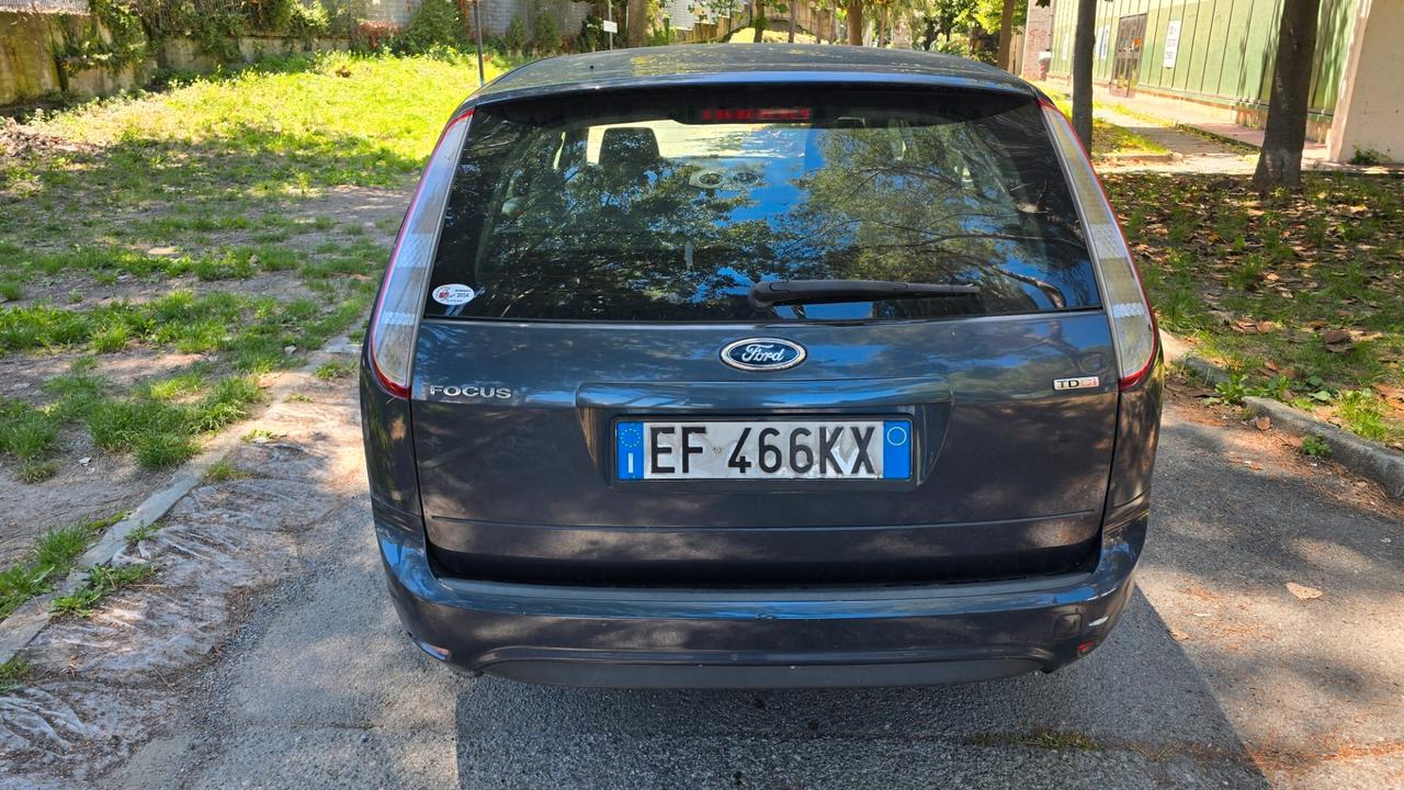 Ford Focus 1.6 TDCi (110CV) SW Tit. DPF