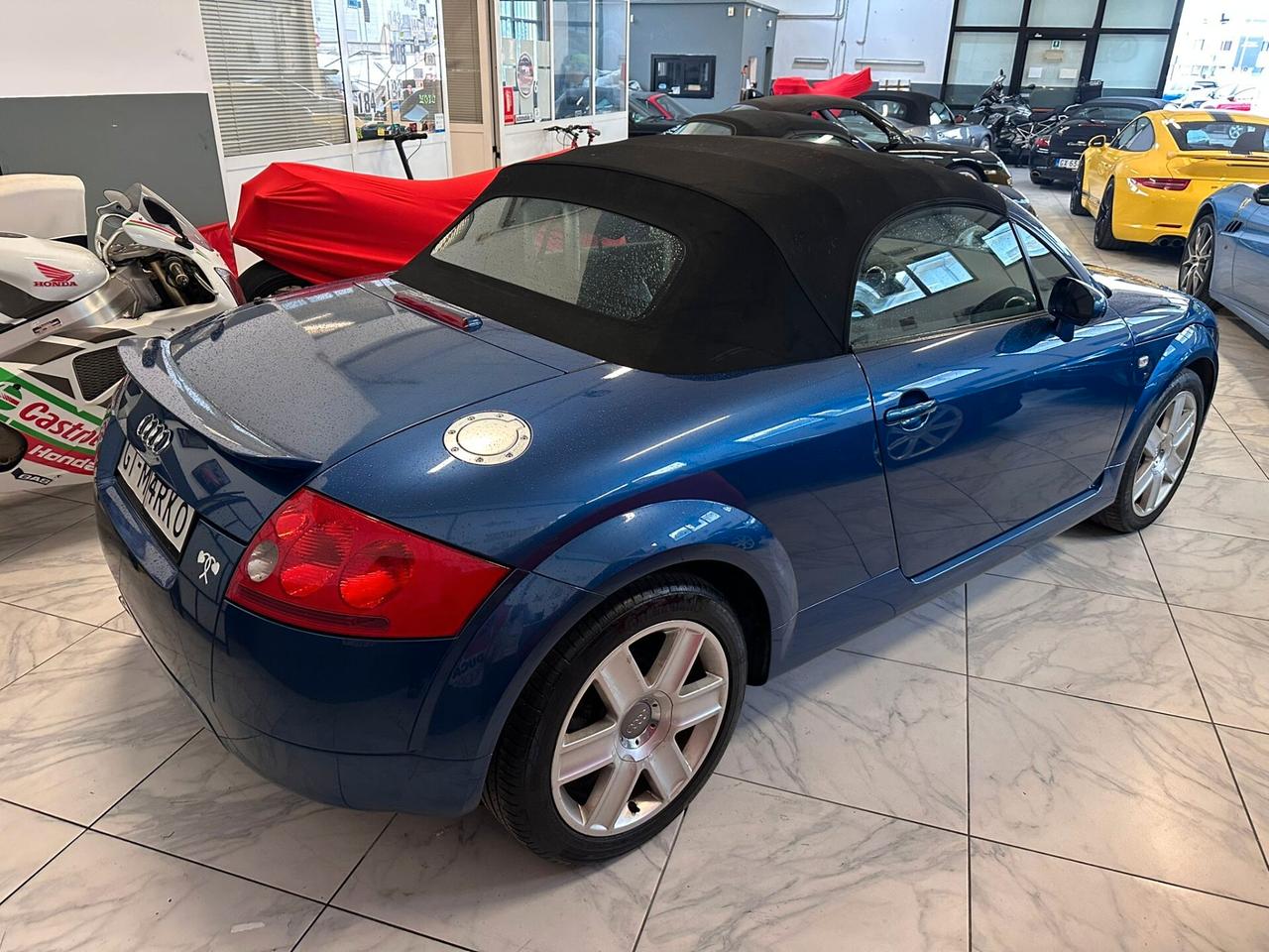 Audi TT Roadster 1.8 T 20V 163 CV cat - Permute