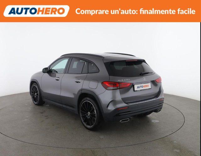 MERCEDES-BENZ GLA 220 d Automatic 4Matic Premium