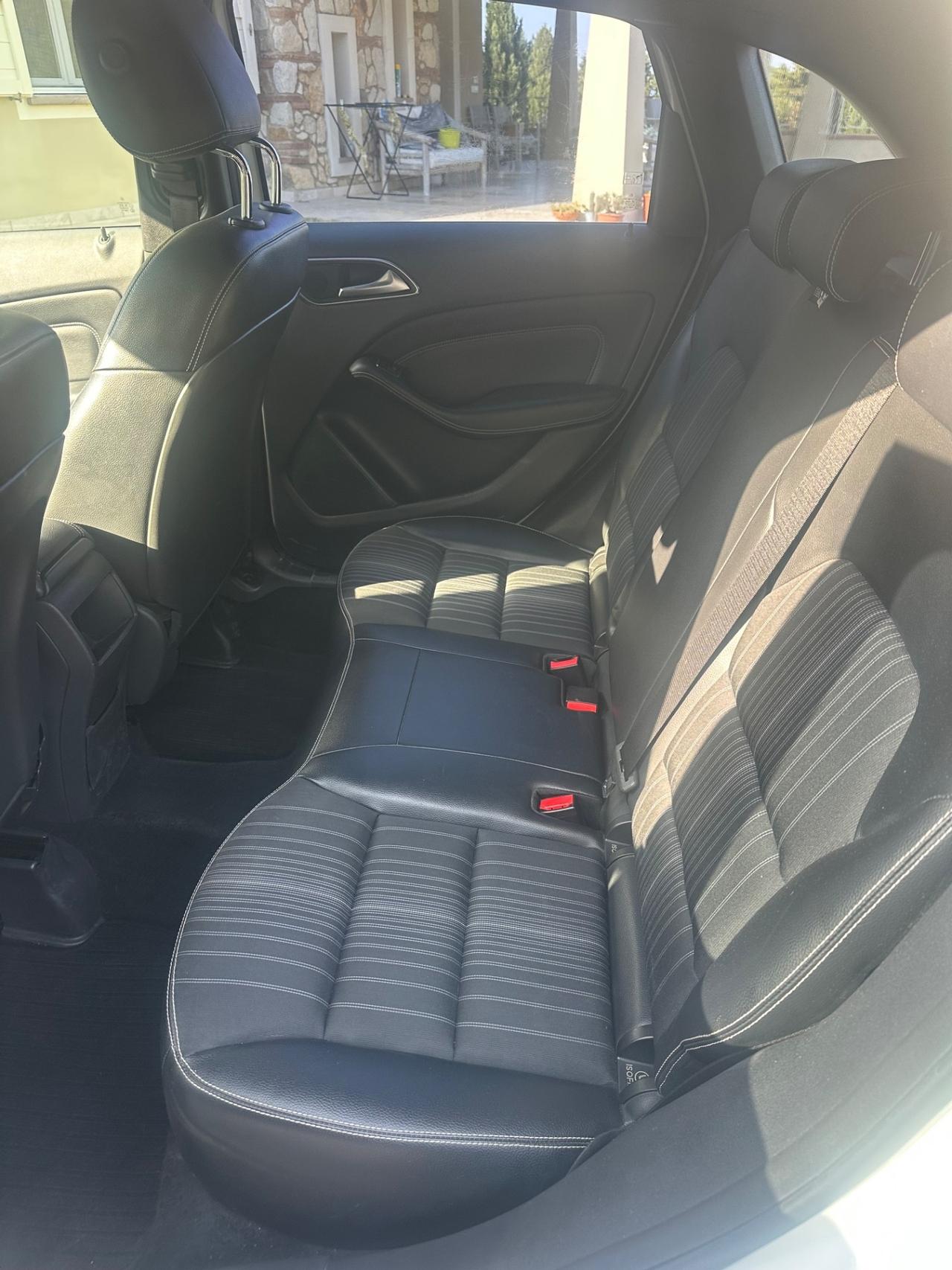 Mercedes-benz B 180 CDI Premium
