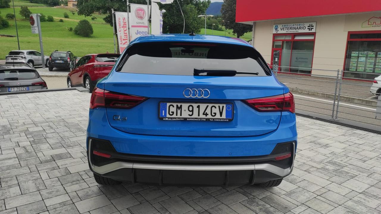 AUDI Q3 2.0 TDI 150CV 2WD S TRONIC S LINE