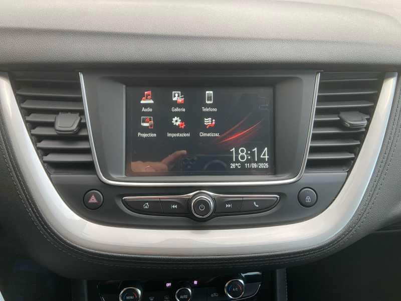OPEL Grandland X 1.2 Business 130cv aT8