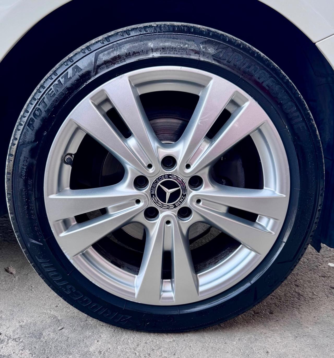Mercedes-benz A 180 d Premium