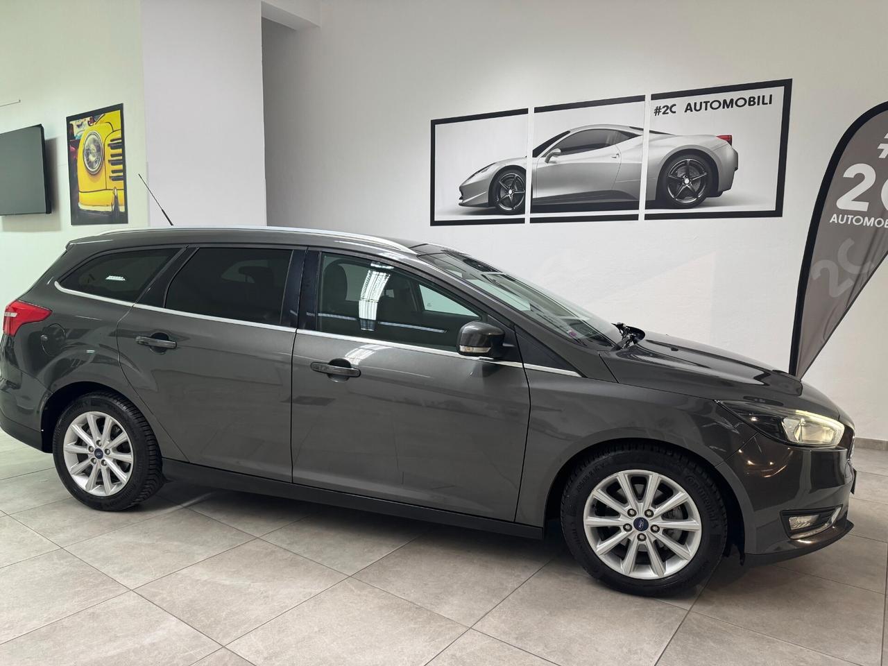 Ford Focus Titanium / 1.5 TDCi 120 CV /SW/