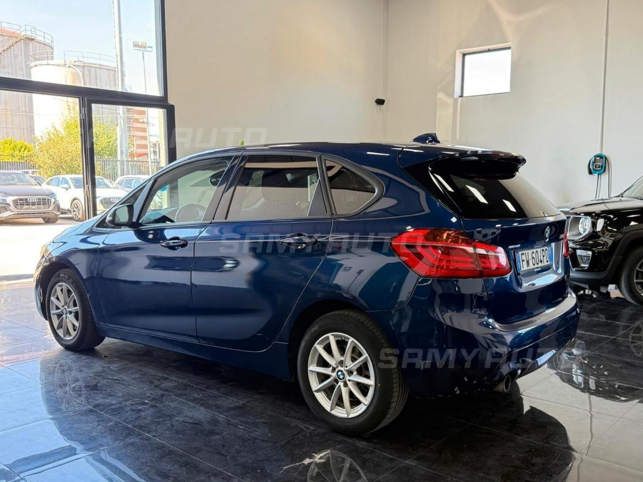 Bmw 216 218d Active Tourer Advantage