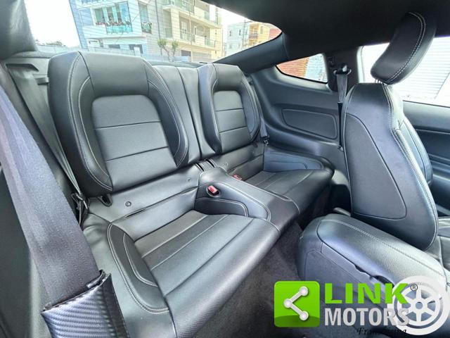 FORD Mustang Fastback 2.3 EcoBoost aut.