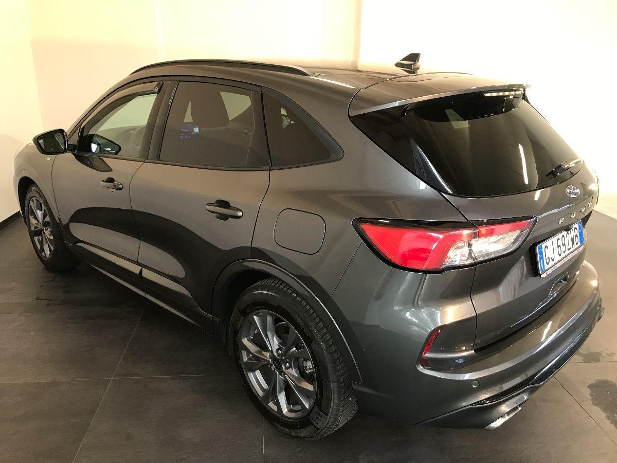 FORD Kuga 1.5 TDCI 120 CV ST-Line