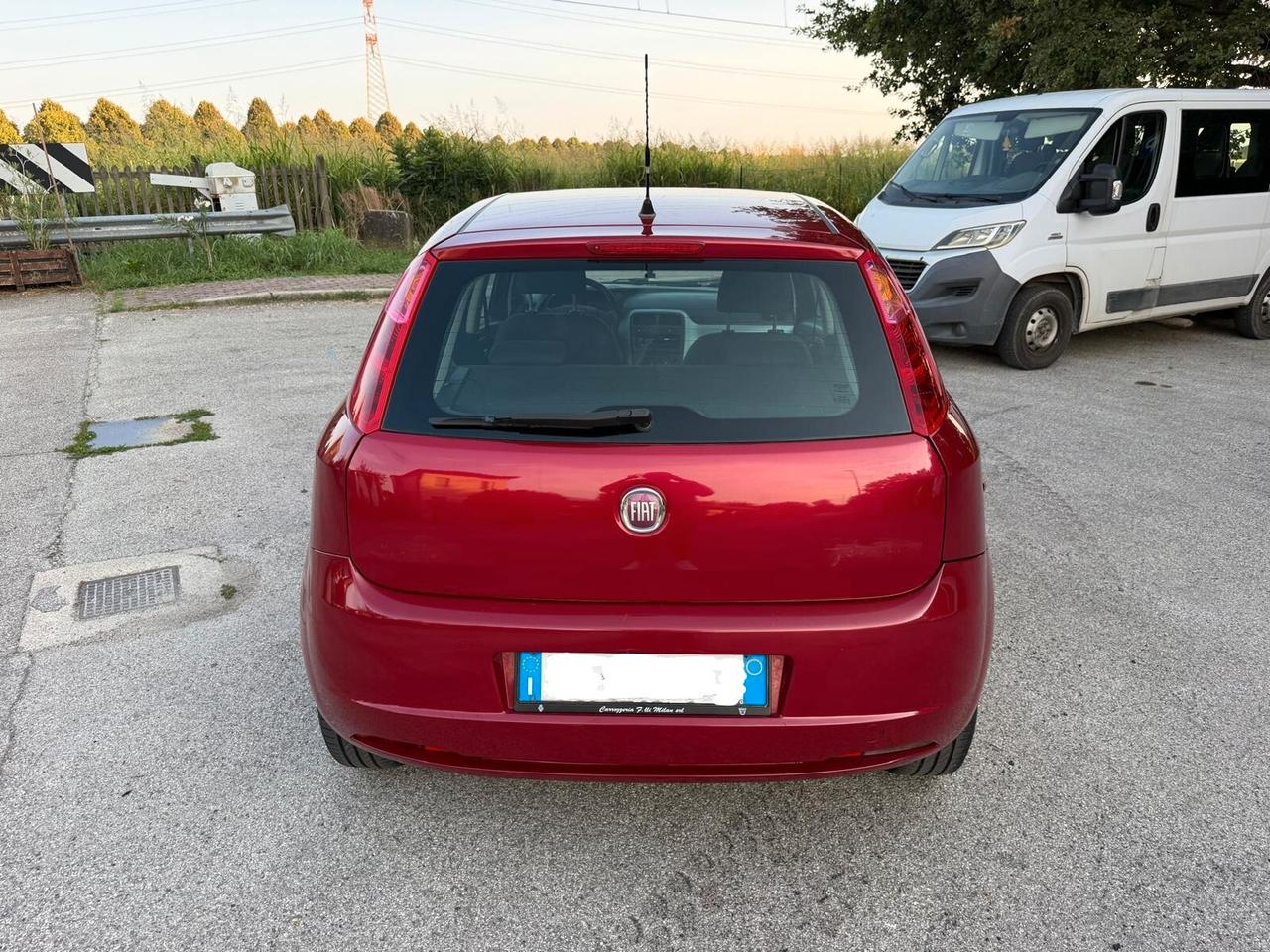 Fiat Grande Punto 1.4 Natural Power Dynamic