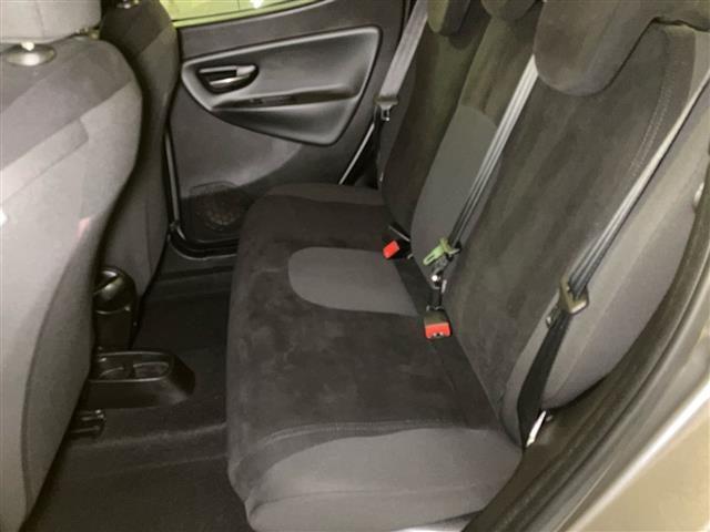 LANCIA Ypsilon 5 Porte 1.2 8v 69cv Gold c/CL E6