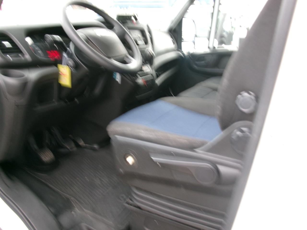 Iveco Daily 60C15 3000 150CV E6 FRIGO+PEDANA ATP FRCX 06/2026