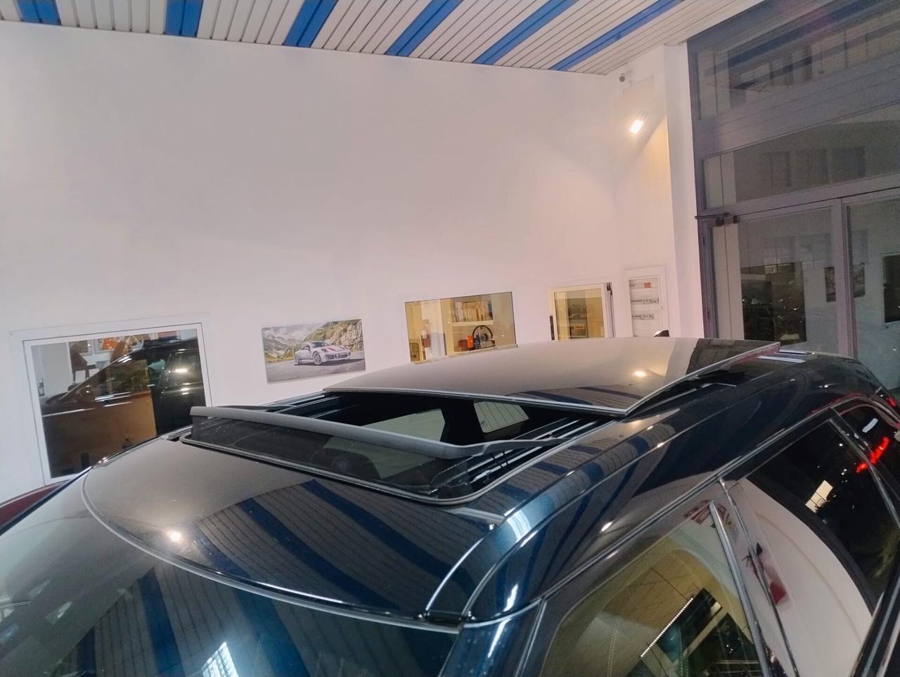 Land Rover Range Velar 2.0D I4 180 CV R-Dynamic S