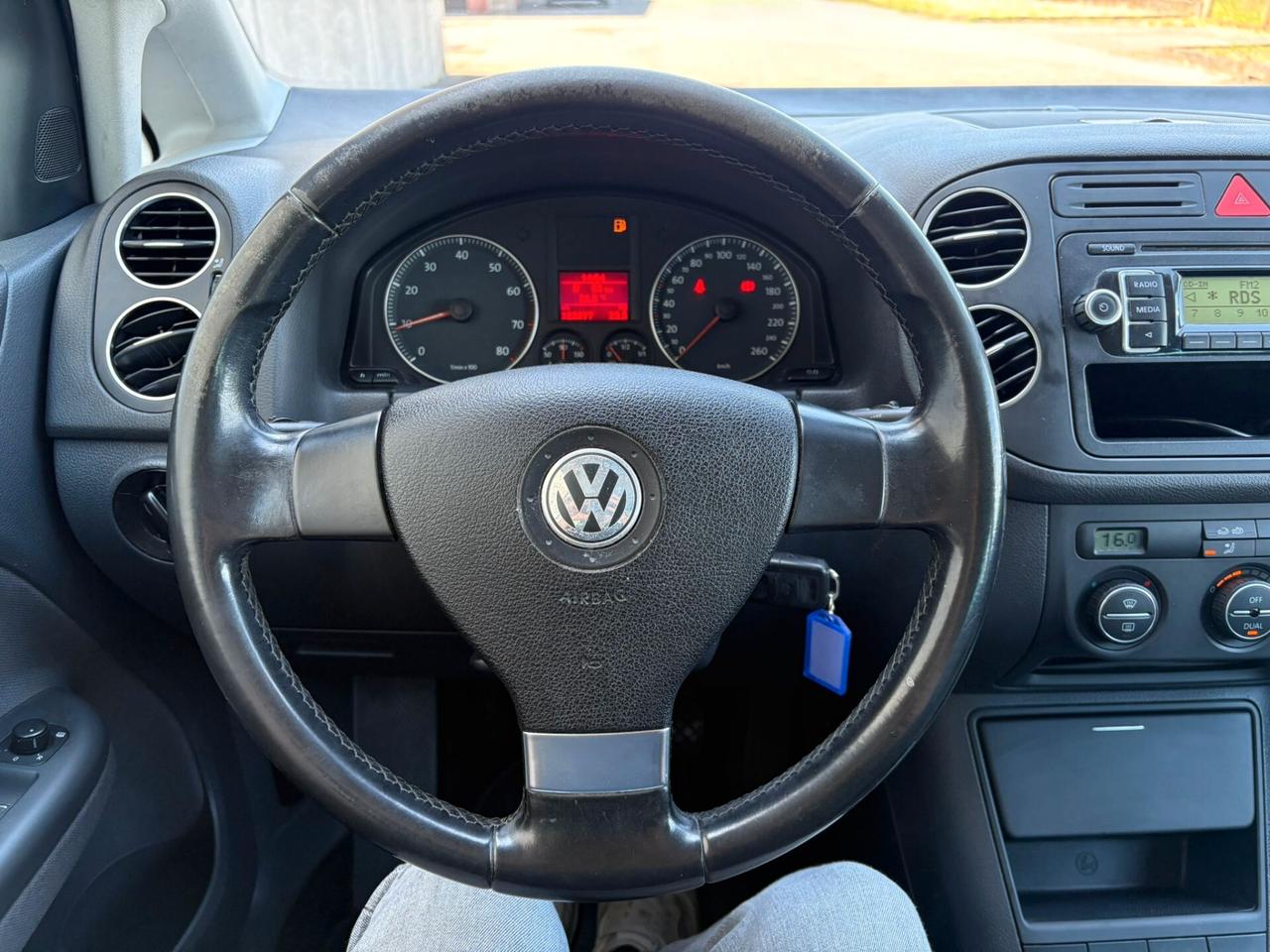 Volkswagen Golf Plus 1.6 GPL FULL BOOK SERVICE