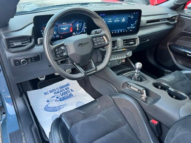 Ford Mustang Fastback 5.0 V8 Dark Horse