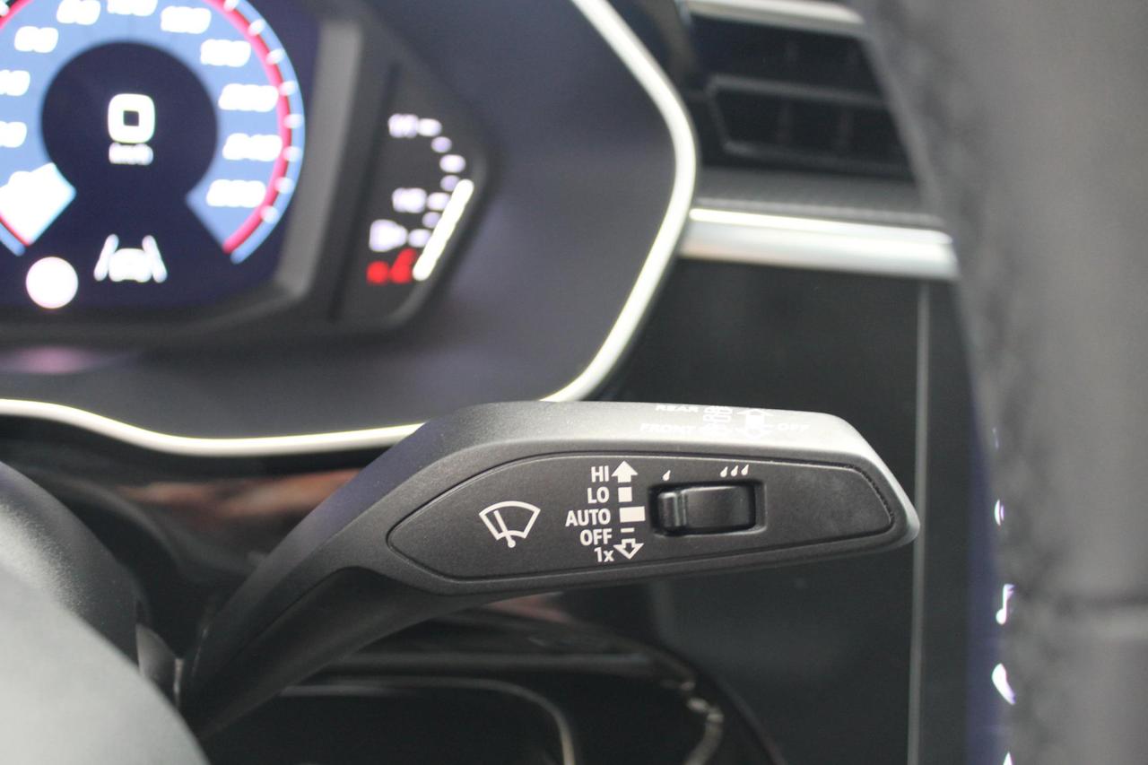 Audi Q3 Sportback 2.0 TDi S-Tronic SPORT