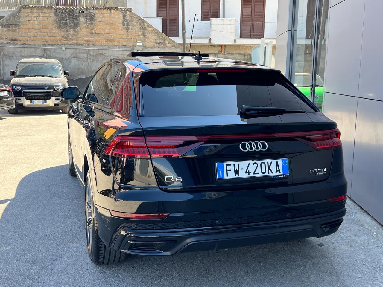 Audi Q8 50 tdi Sline possibilità noleggio no scoring