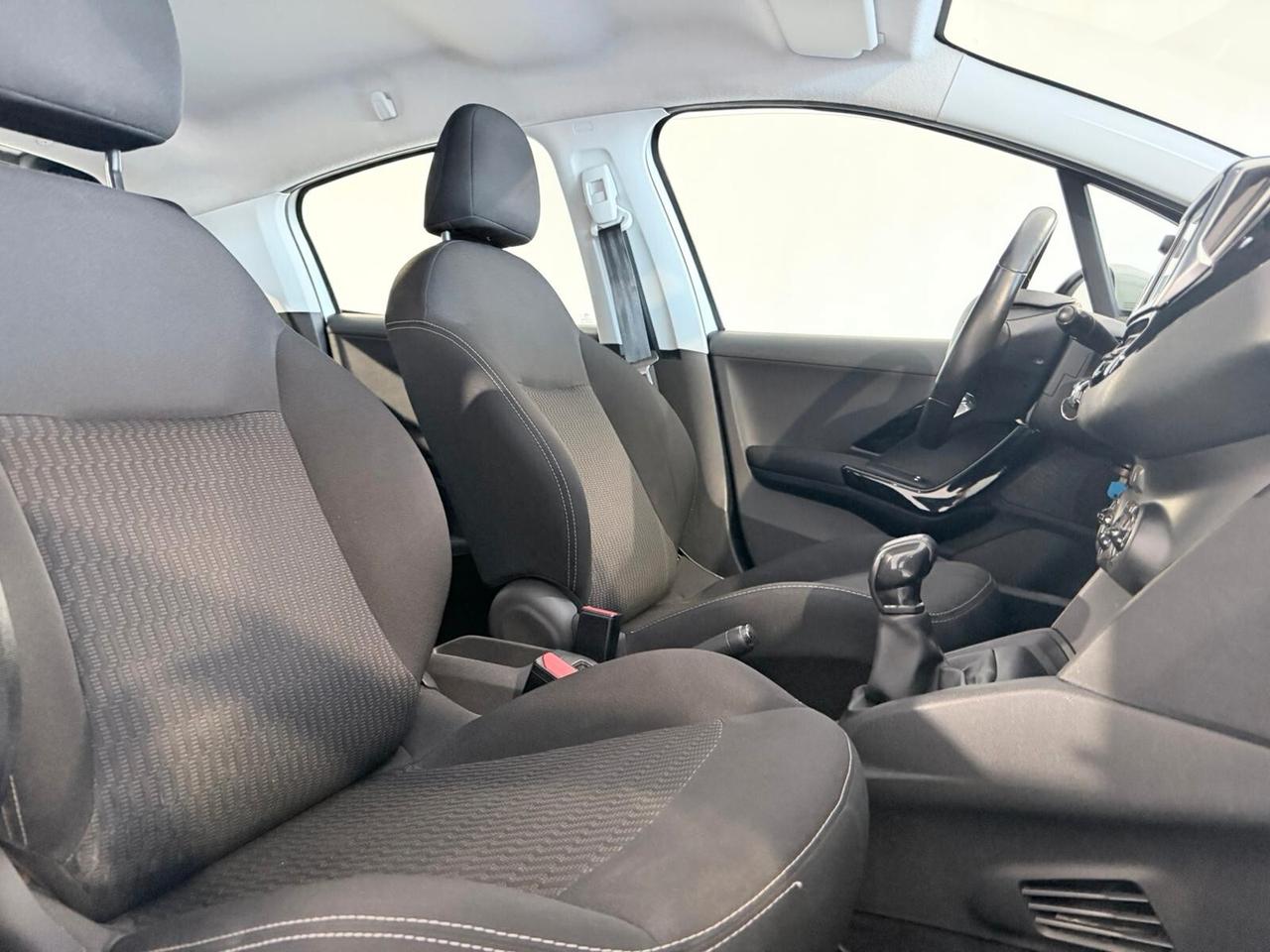 Peugeot 208 HDI ACCONTO 0€ RATE DA 175€ AL MESE