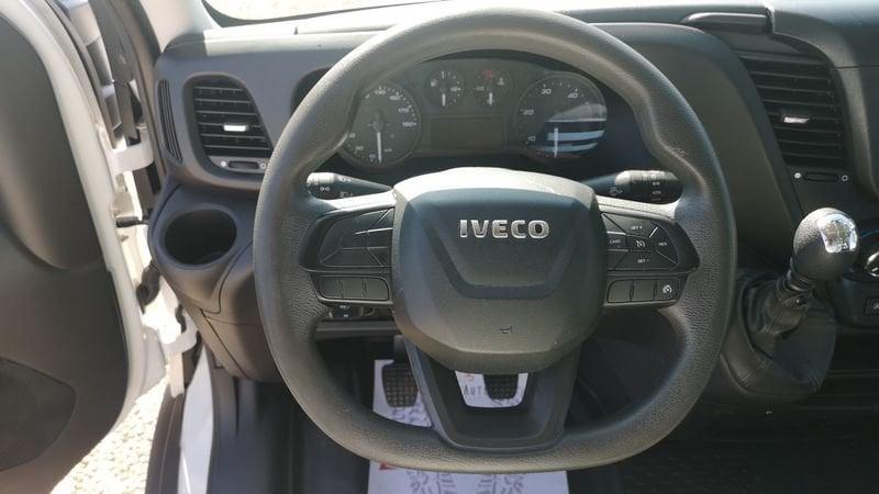 Iveco Daily 35C14 BTor 2.3 HPT PL Cassone con Gru