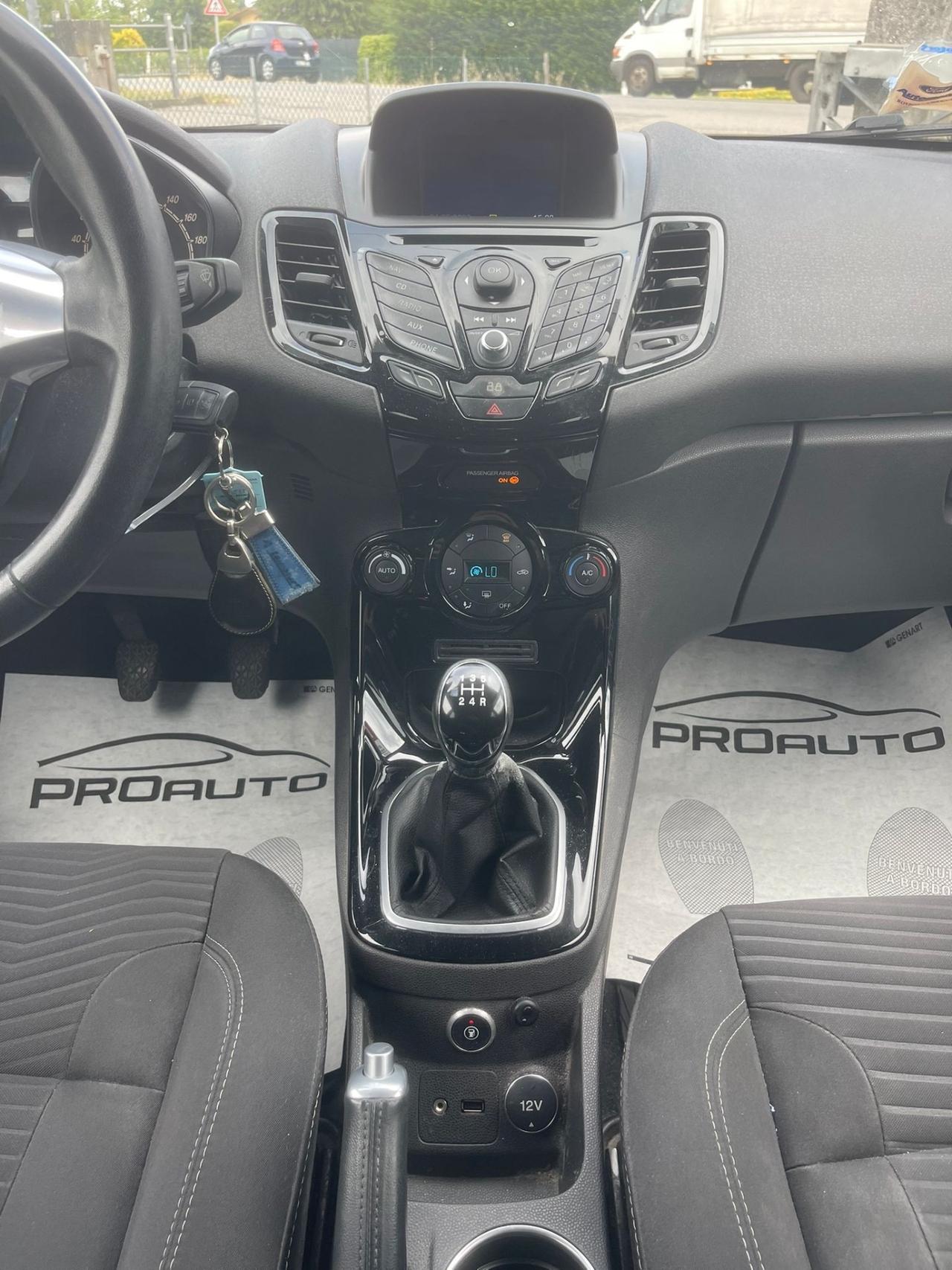 Ford Fiesta 1.4 5p. Bz.- GPL Titanium