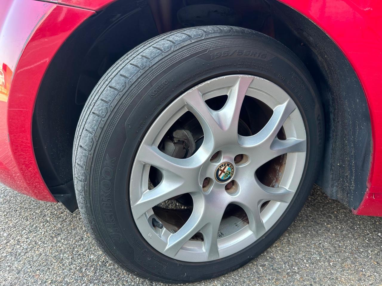 Alfa Romeo MiTo 1.4 78 CV Distinctive Sport Pack