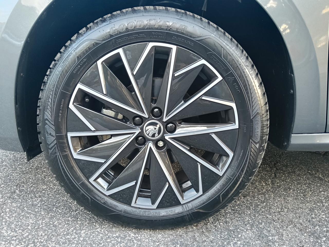 Skoda Kamiq 1.0 TSI Black Dots