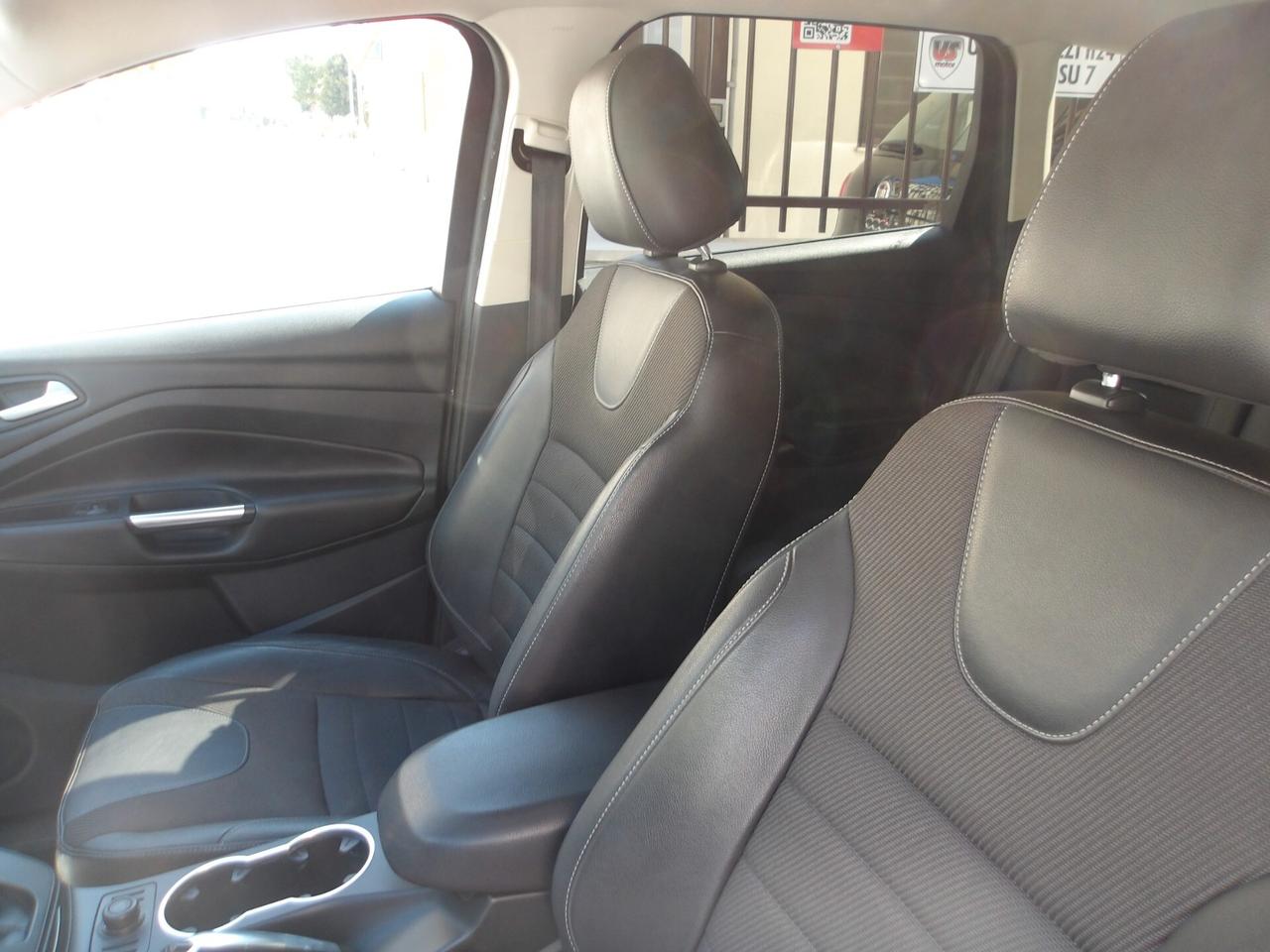 FORD KUGA 2.0 DIESEL-AUTO-RETROC