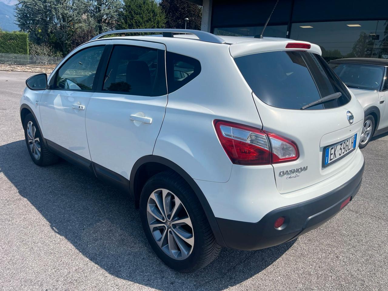 Nissan Qashqai 2.0 dCi DPF 4WD aut. Tekna