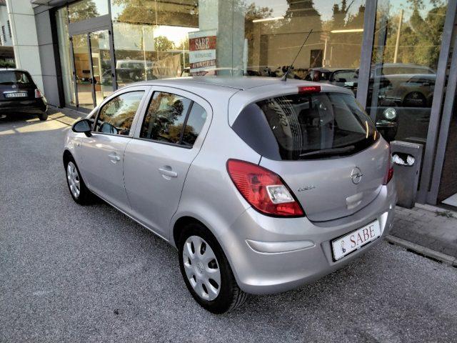 OPEL Corsa 1.2 5 porte Cosmo