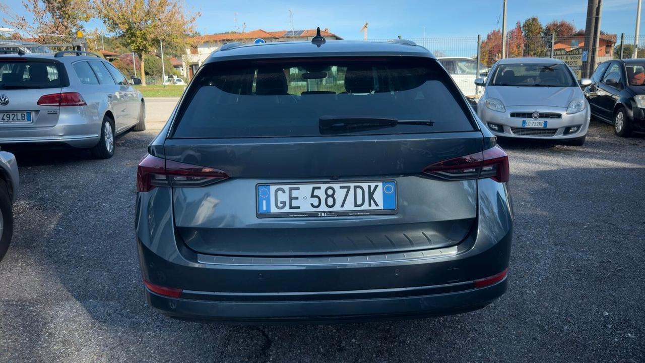 Skoda Octavia 2.0 TDI EVO SCR 150 CV DSG 4x4 Wagon Sportline