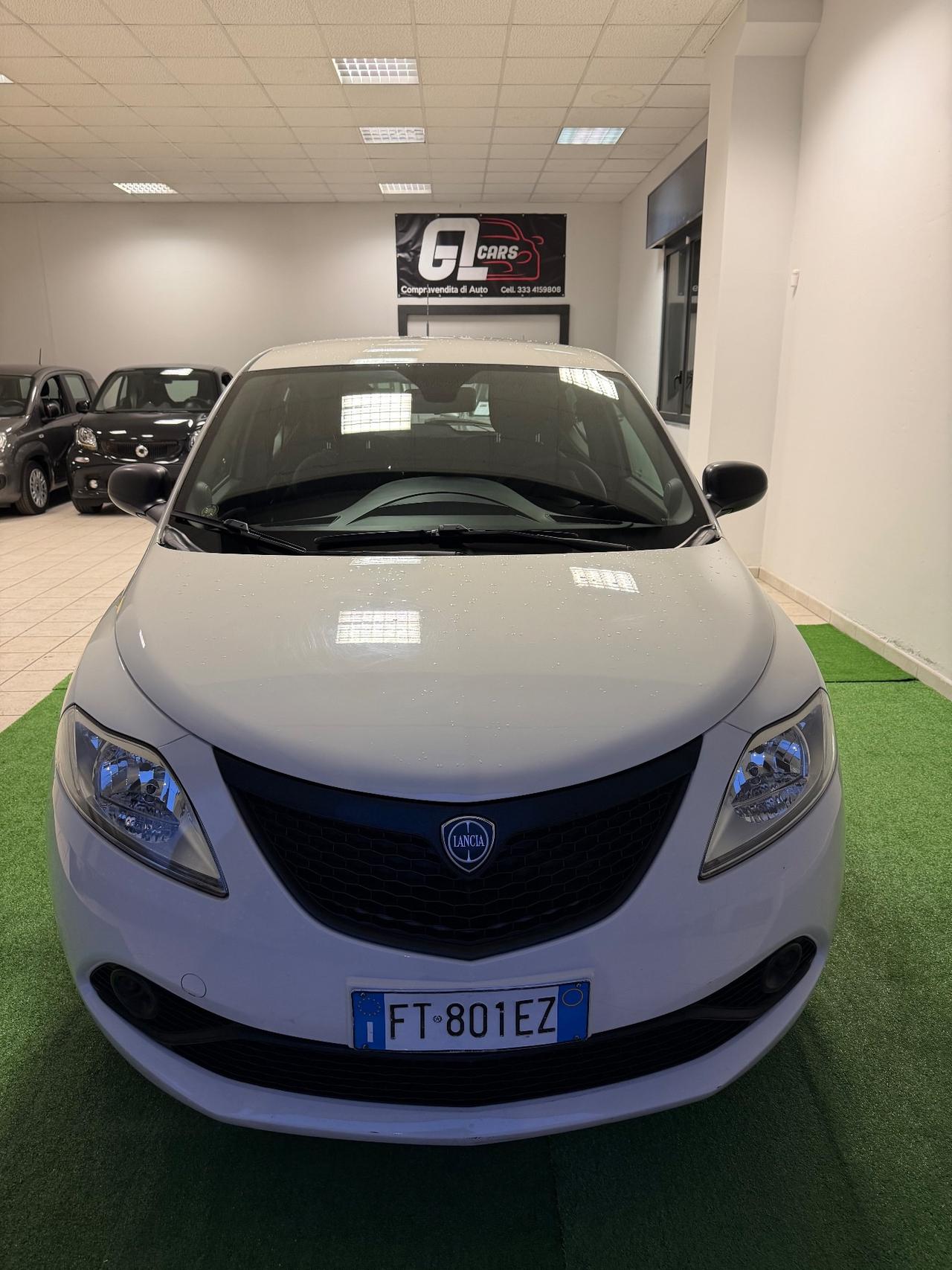 Lancia Ypsilon 1.2 69 CV 5 porte S&S Gold
