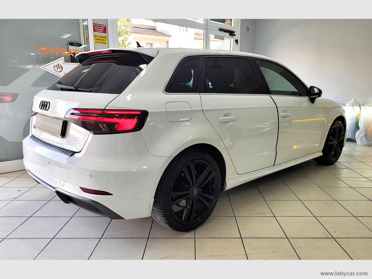 AUDI A3 SPB 30 G-TRON S TRONIC S LINE ESTERIOR 2020*P.CONS