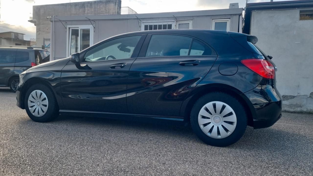 Mercedes-benz A 160 CDI Premium - 90cv-66kw-EURO5B-