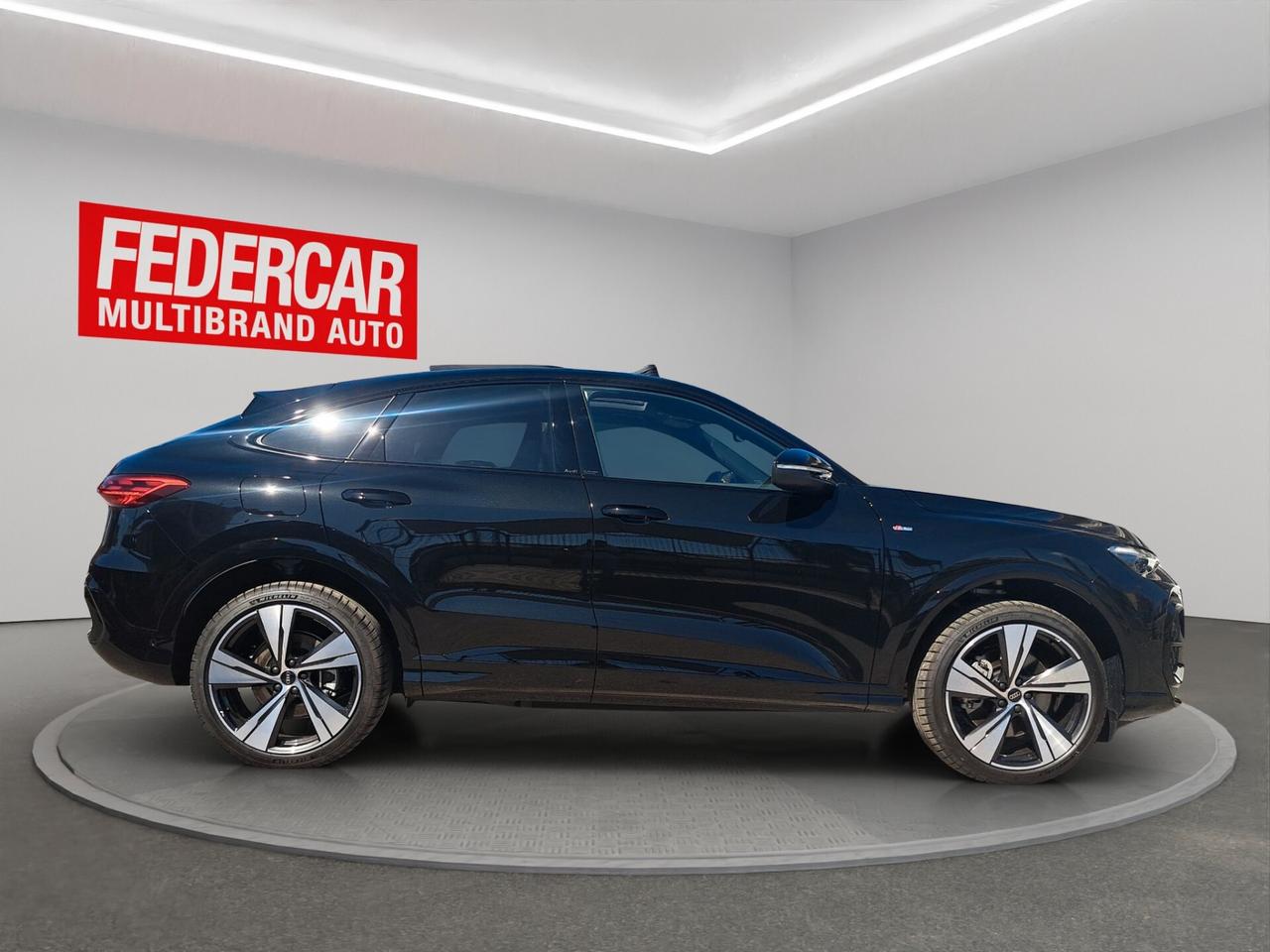 Audi Q5 TDi 150 kW mHEV+ S tronic quattro line edition