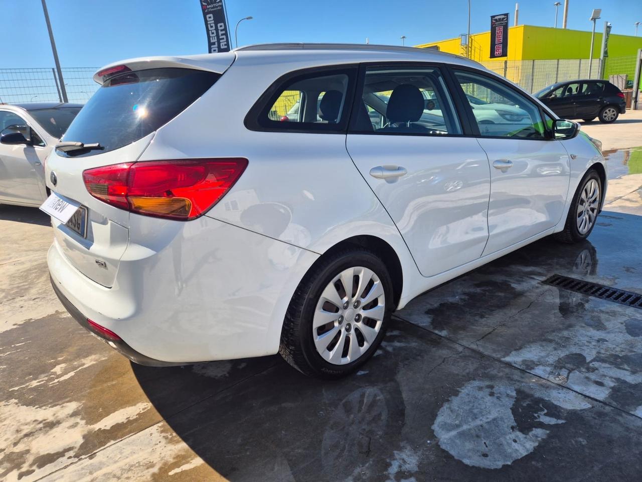 Kia Ceed cee'd 1.4 CRDi SW Class