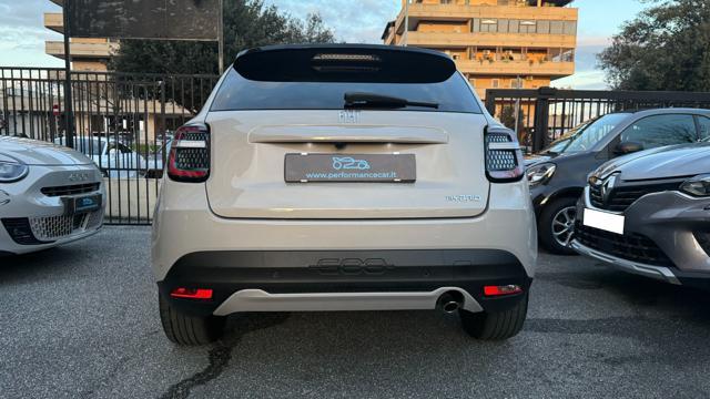 FIAT 600 HYBRID 1.2 110CV DCT MHEV LA PRIMA*24M.G.*CAM360°*