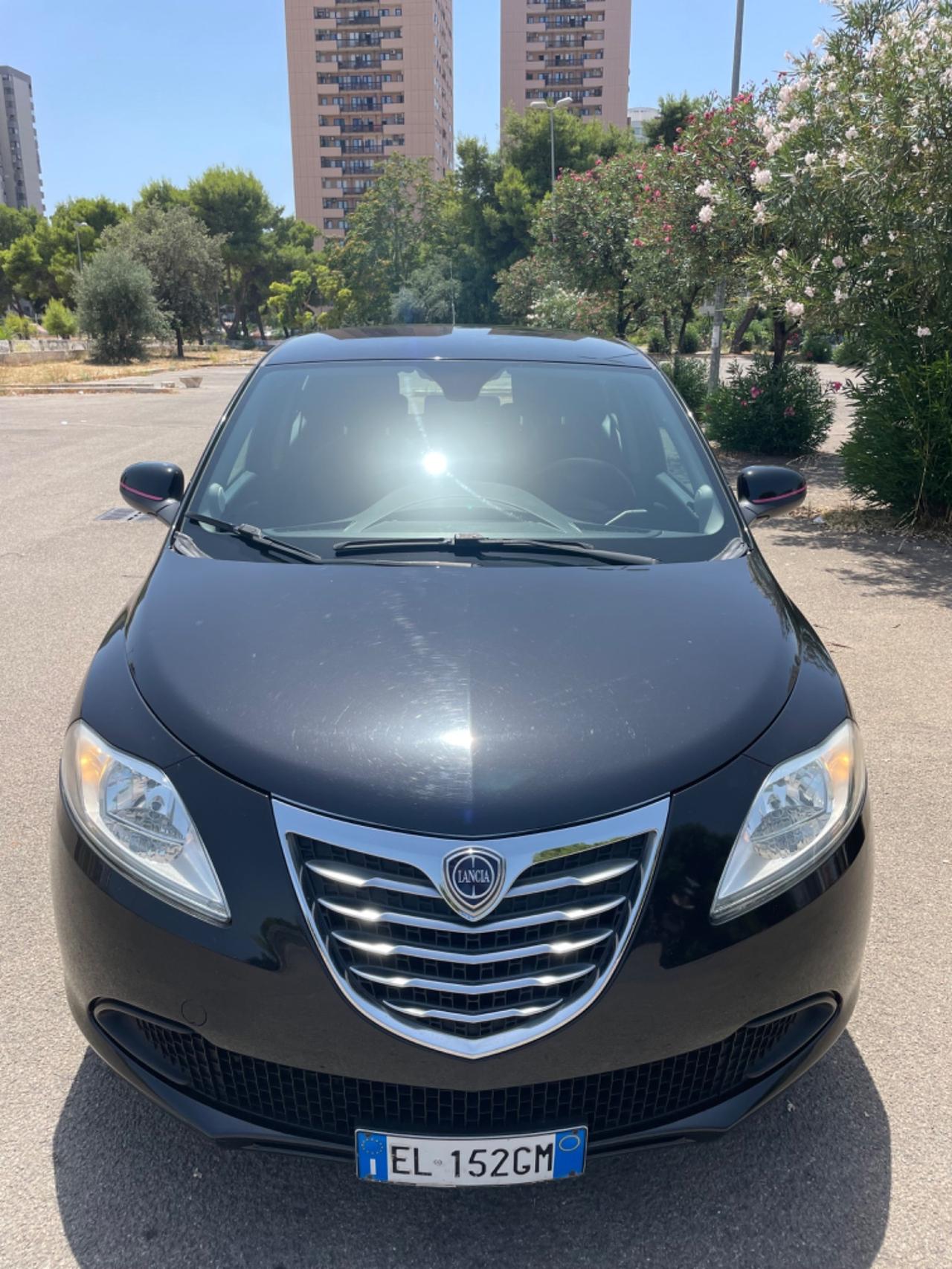 Lancia Ypsilon 1.2 69 CV 5 porte GPL Ecochic Elefantino