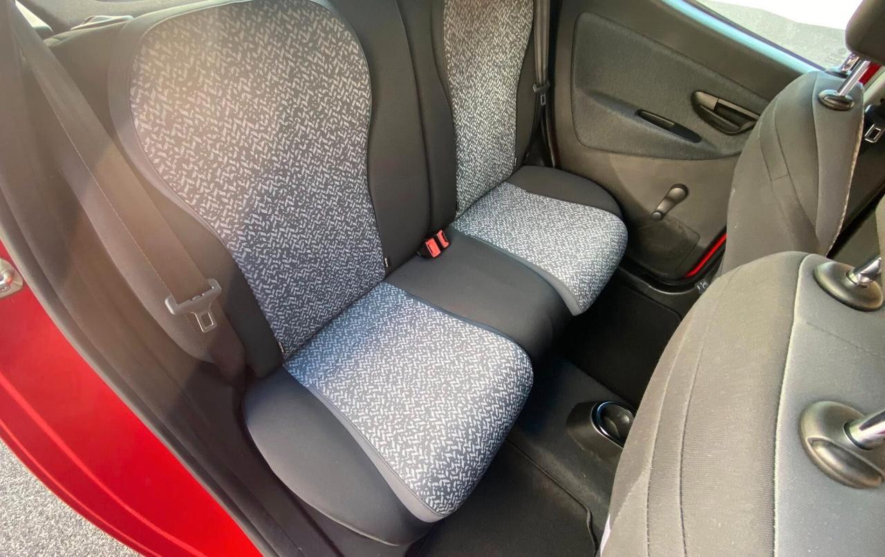 LANCIA YPSILON HYBRID 1.0cc OK NEOPATENTATI