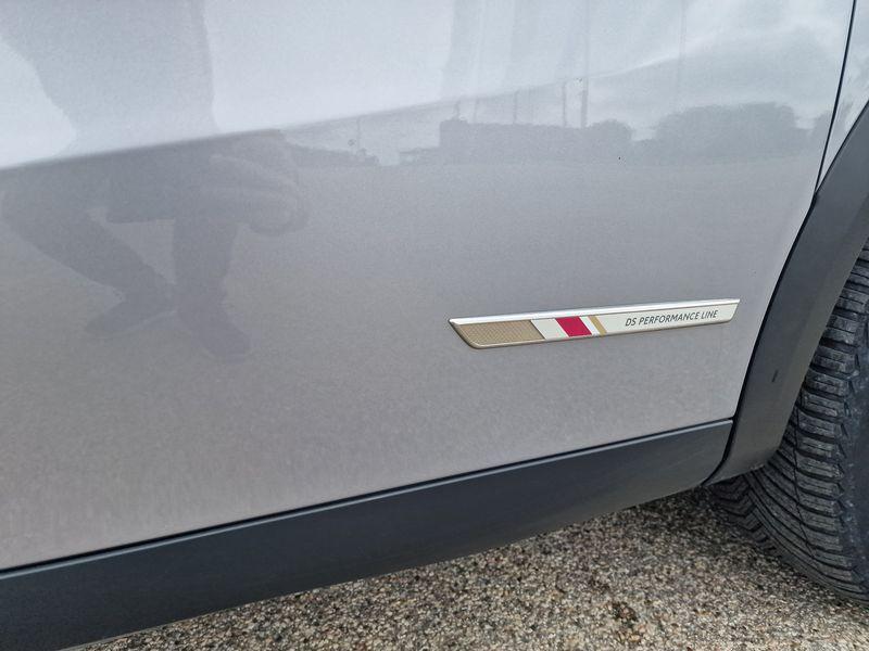 DS DS3 2019 Crossback - DS3 Crossback 50 kWh e-tense Performance Line