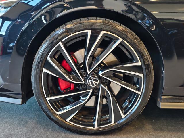 VOLKSWAGEN Golf 2.0 TSI DSG GTI