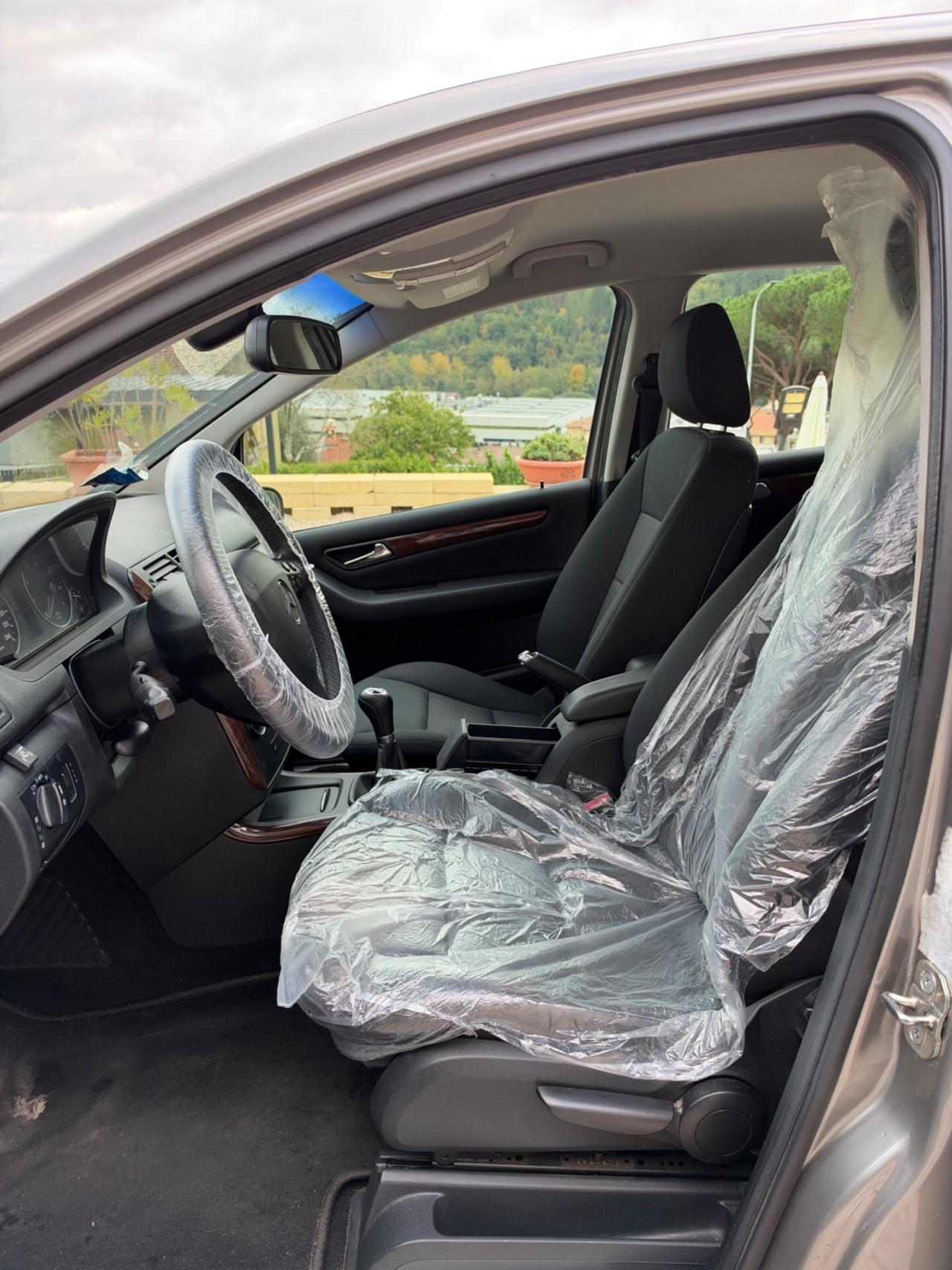Mercedes-benz A 150 BlueEFFICIENCY Elegance