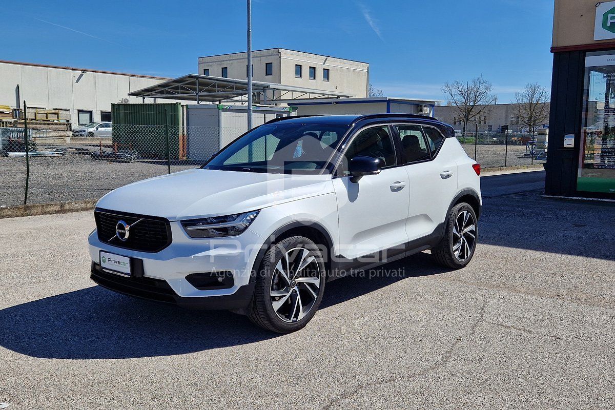 VOLVO XC40 D3 AWD Geartronic R-design