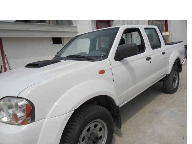 Nissan NP300 2.5 D 4p. Double Cab Efficient