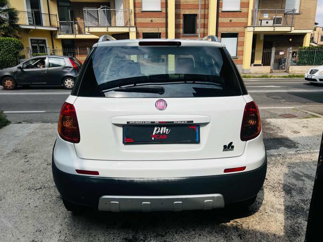 FIAT Sedici 2.0 MJT 16V DPF 4x4 Emotion