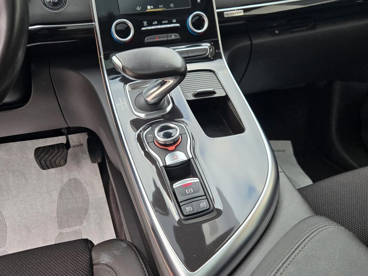 Renault Espace dCi 160CV Energy Initiale Paris 4Control 7 POSTI