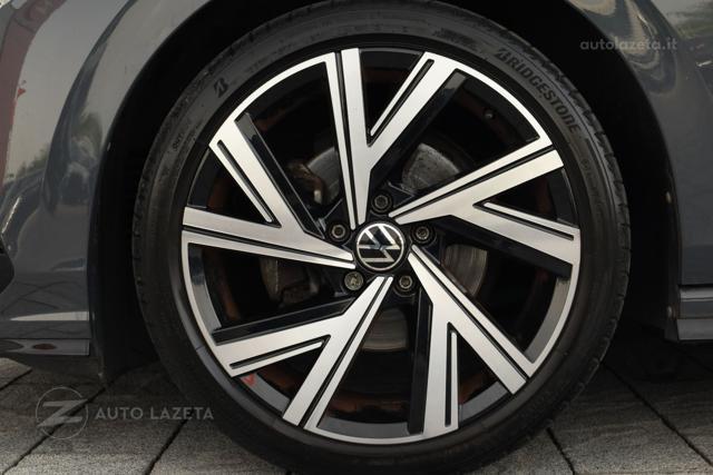 VOLKSWAGEN Golf 1.5 eTSI 150 CV DSG R-Line