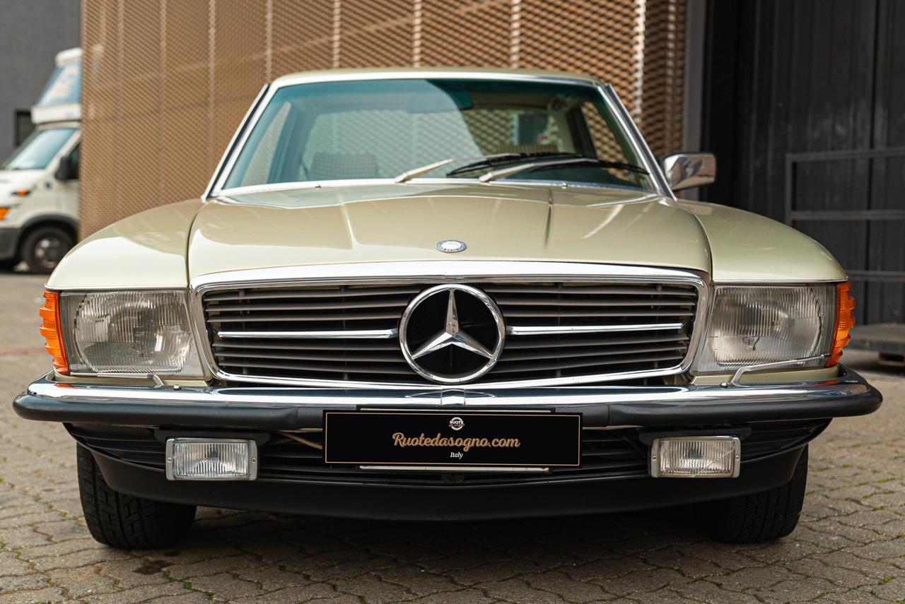 Mercedes-Benz SLC 500 - MER00288