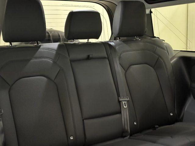 LAND ROVER Defender 90 3.0D I6 200 CV AWD Auto X-Dynamic SE
