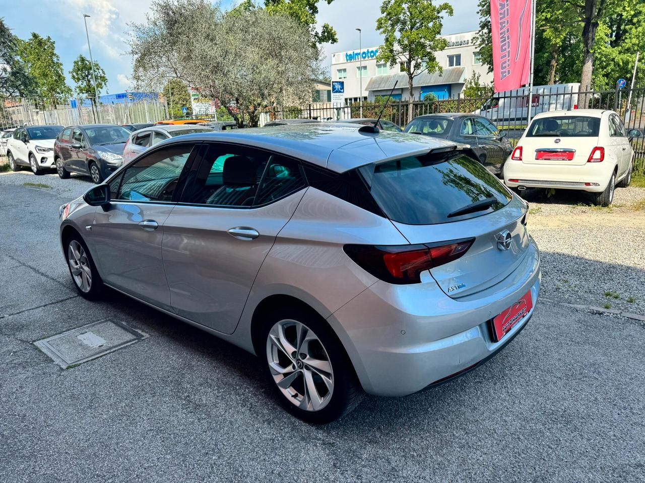 Opel Astra 1.2 Turbo 130 CV