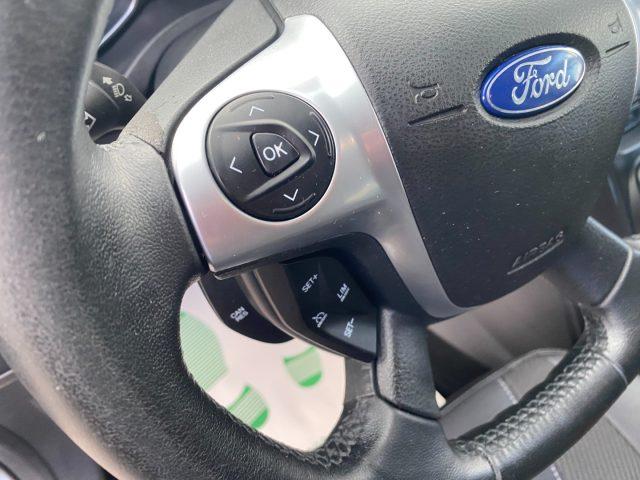 FORD Kuga 2.0 TDCI 150 CV 4WD Powershift Titanium